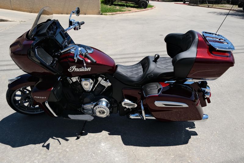 NEW 2025 INDIAN MOTORCYCLE PURSUIT LIMITED Image 6