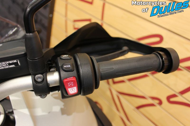 2024 BMW F900GS Adventure Image 11