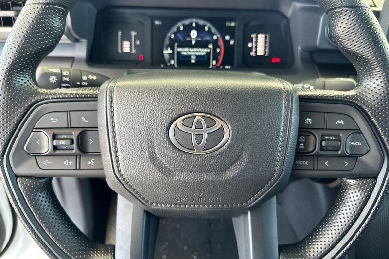 New 2026 Toyota Tacoma SR5Image 22