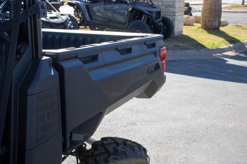 NEW 2026 POLARIS RANGER CREW 1000 PREMIUM Image 13