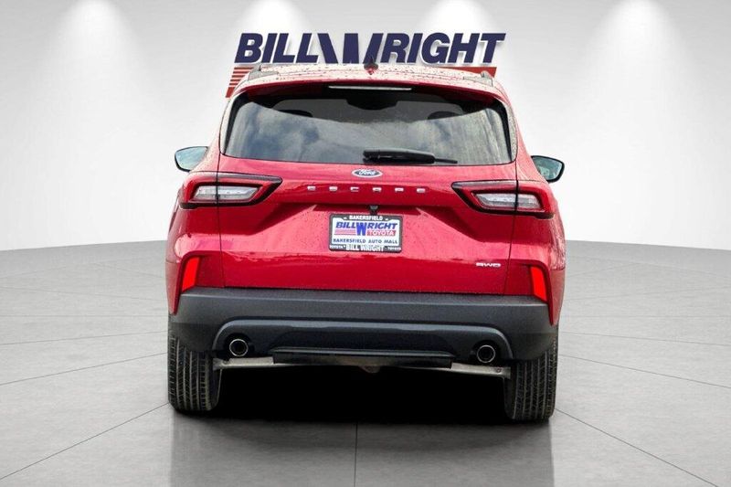 Used 2025 Ford Escape ST-LineImage 4