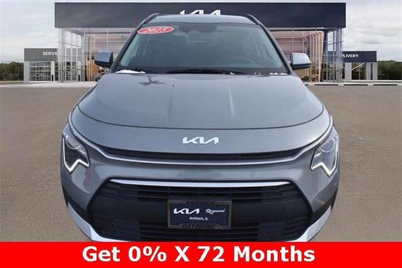 New 2025 Kia Niro LXImage 8
