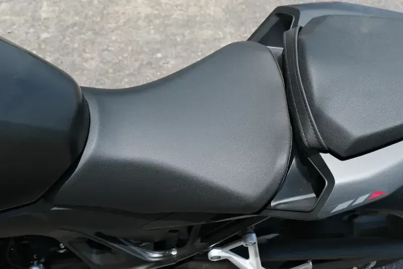 2025 Honda CB750 HORNET MATTE BLACK METALLIC Image 18