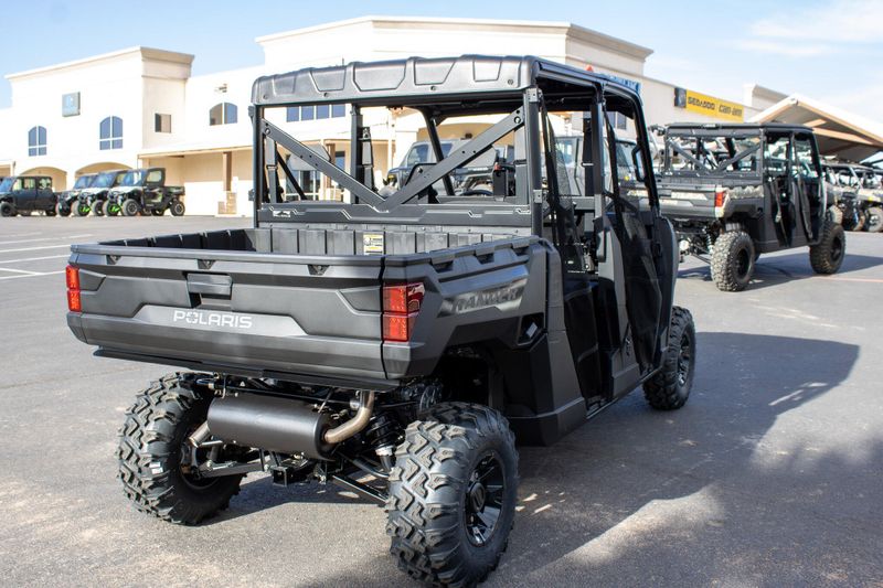 NEW 2026 POLARIS RANGER CREW 1000 PREMIUM Image 2