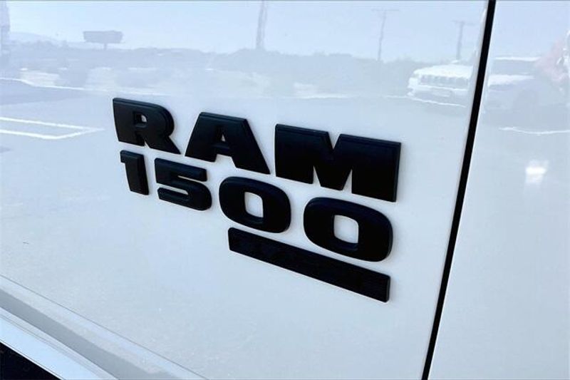 2022 RAM 1500 Classic WarlockImage 30