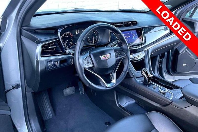 Used 2025 Cadillac XT6 Premium LuxuryImage 14