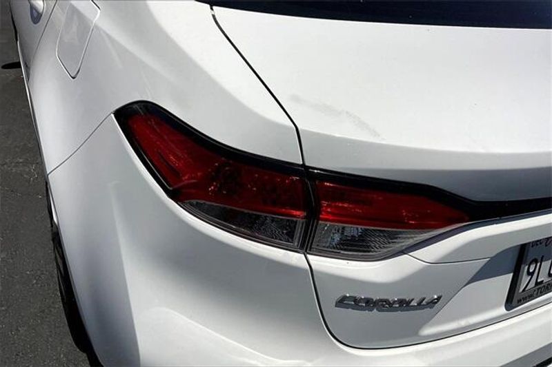 Used 2021 Toyota Corolla LEImage 28