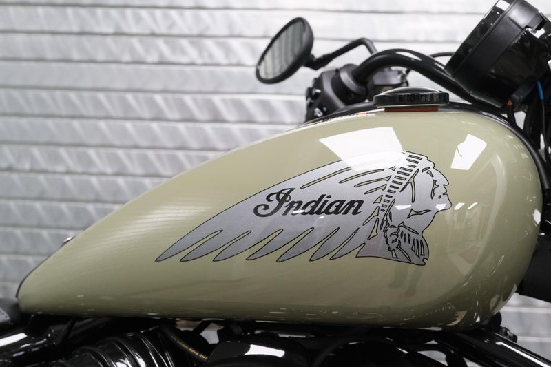 NEW 2026 INDIAN MOTORCYCLE CHIEF BOBBER DARK HORSE Image 10