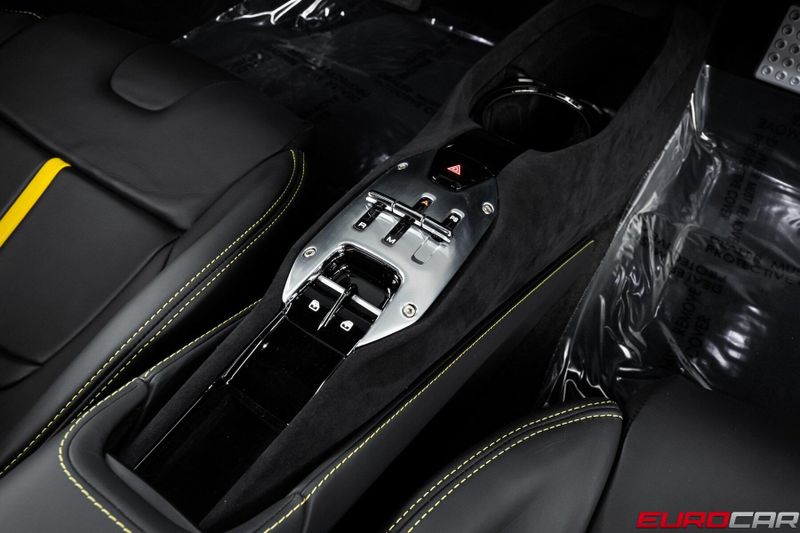 Used 2022 Ferrari SF90 Stradale *SUSPENSION LIFTER * CARBON FIBER OPTIONS*Image 36