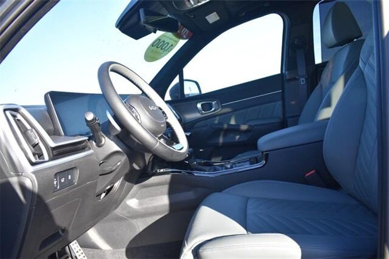 New 2025 Kia Sorento X-Line SX PrestigeImage 27