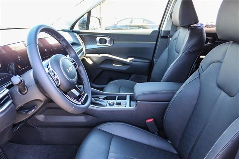 2025 Kia Sorento SImage 10