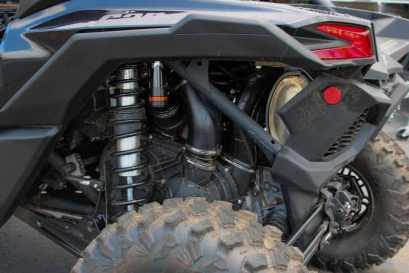 2025 Can-Am MAVERICK X3 MAX X RS TURBO RR WITH SMARTSHOX TRIPLE BLACK Image 11