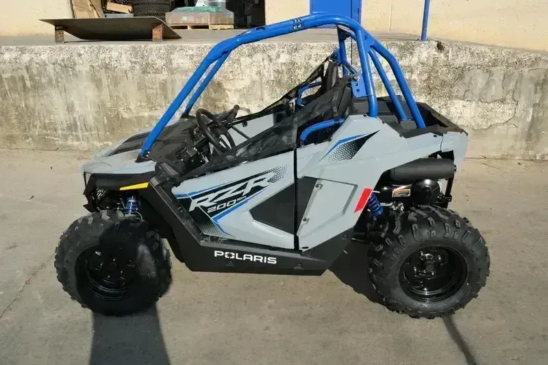 NEW 2026 POLARIS RZR 200 EFI Image 4