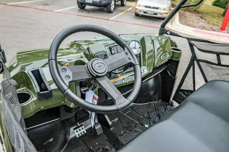 2025 Polaris RANGER CREW 570 FULLSIZE SAGE GREENImage 10