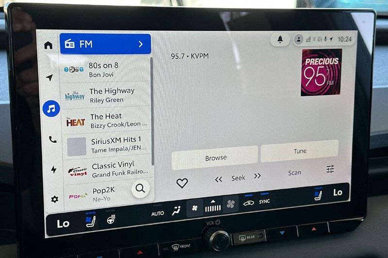 New 2026 Toyota RAV4 Plug-In Hybrid XSEImage 20