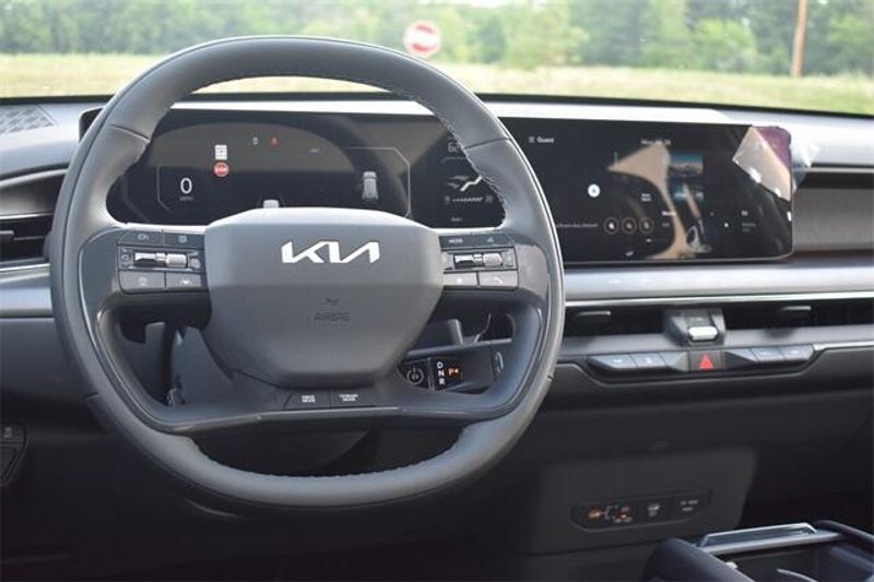 New 2026 Kia EV9 LandImage 23