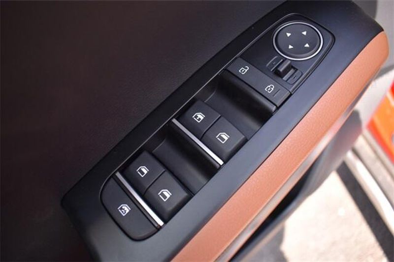 New 2025 Kia Soul EXImage 18