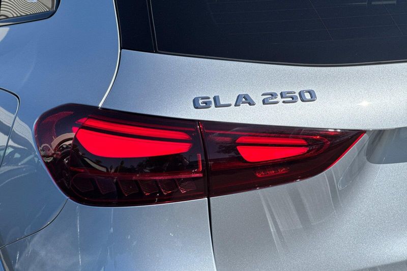 New 2026 Mercedes-Benz GLA-Class GLAGLA 250Image 23