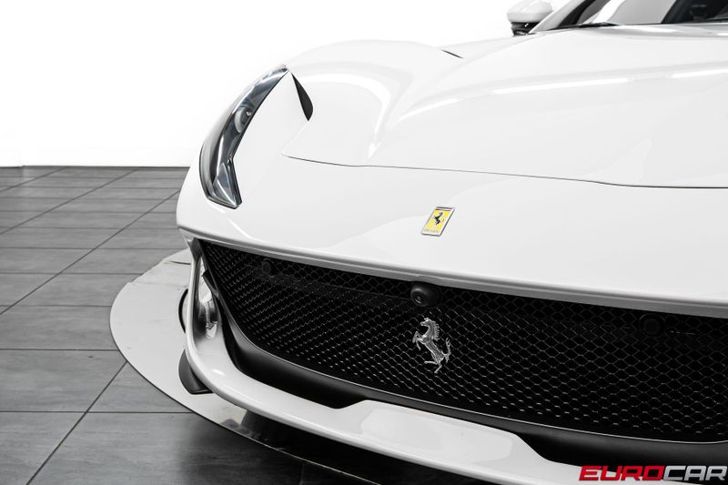 2022 Ferrari 812 GTS *CARBON STEERING WHEEL * FRONT LIFT*Image 13