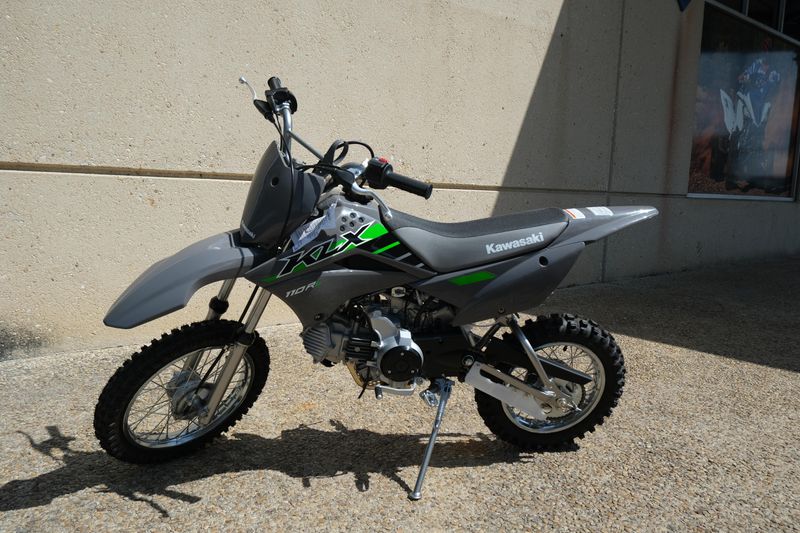 2025 Kawasaki KLX110R BATTLE GRAYImage 9