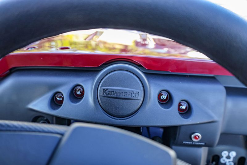 NEW 2026 KAWASAKI MULE 4010 TRANS4X4 Image 4