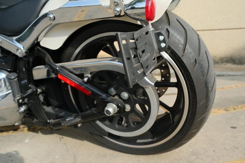 USED 2014 HARLEY SOFTAIL BREAKOUT Image 21