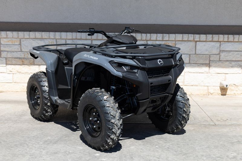 2025 Can-Am OUTLANDER DPS 500 GRANITE GREY Image 1