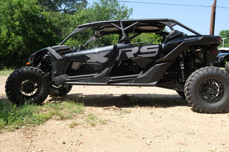 2025 Can-Am MAVERICK X3 MAX X RS TURBO RR TRIPLE BLACK Image 6