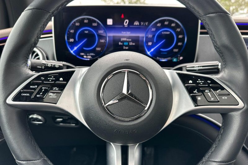 2023 Mercedes-Benz EQE 350+ SUVImage 27