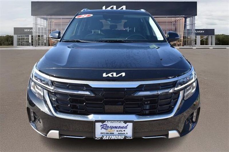 2024 Kia Seltos SXImage 10