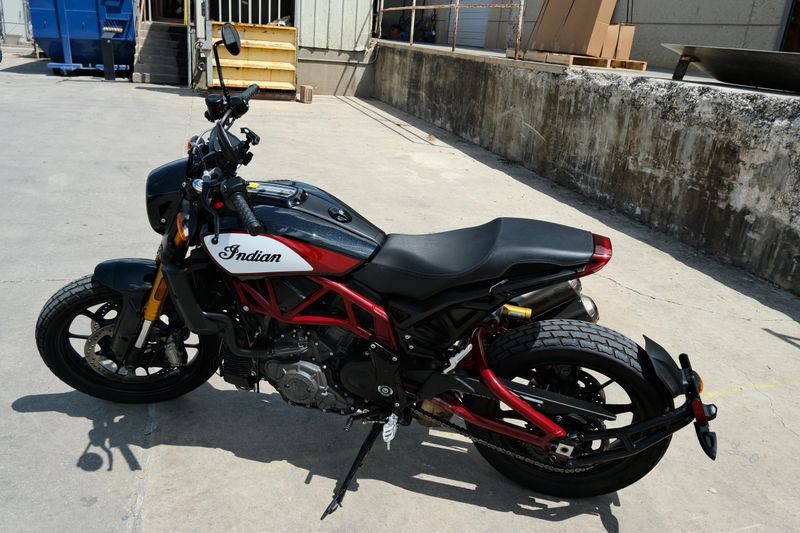 USED 2019 INDIAN MOTORCYCLE FTR 1200 Image 6