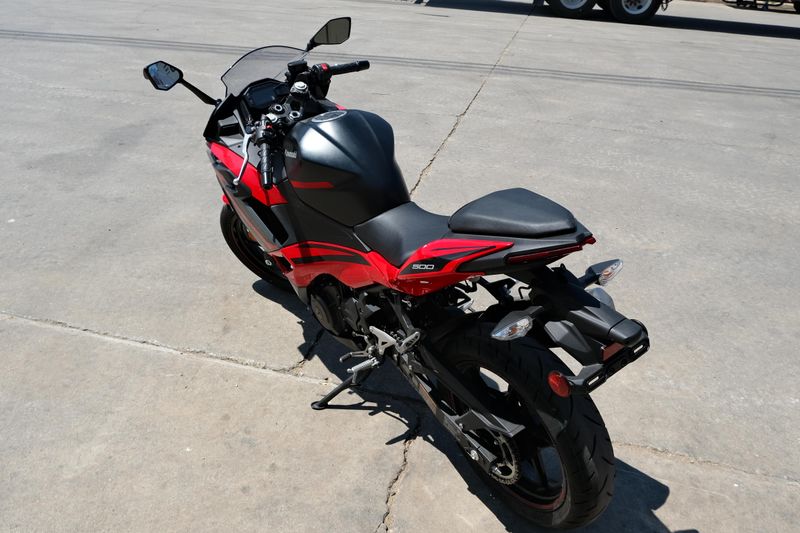 USED 2025 KAWASAKI NINJA 500 ABS Image 5