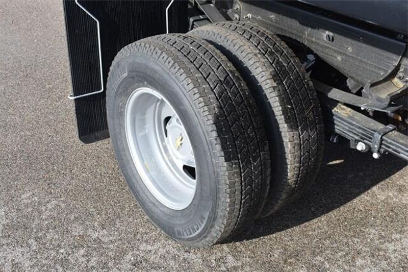 2025 Chevrolet Silverado 3500HD Work TruckImage 17