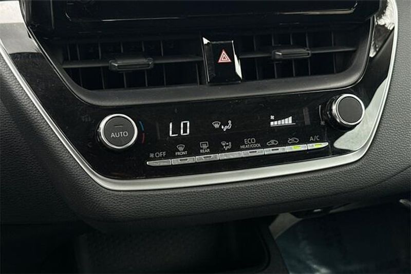2024 Toyota Corolla LEImage 17