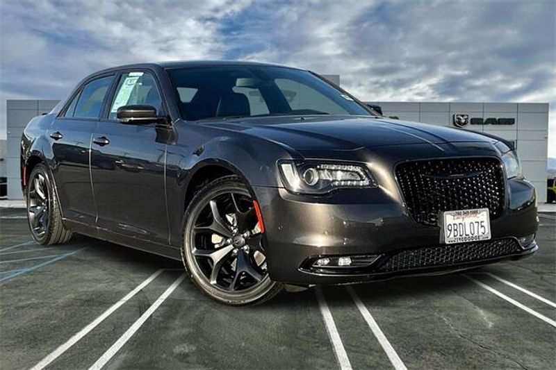 2022 Chrysler 300 SImage 12