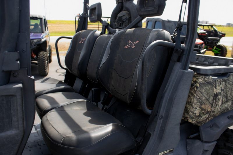 USED 2023 CAN-AM DEFENDER MAX XMR HD10 Image 17