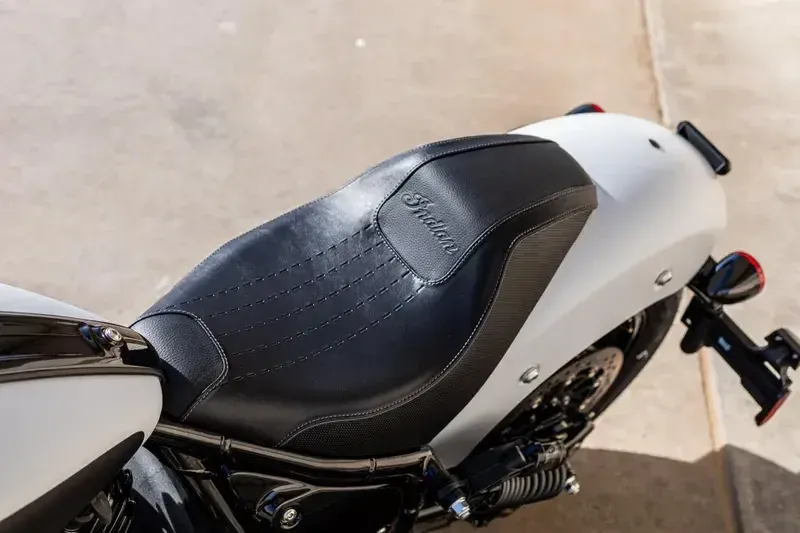 NEW 2025 INDIAN MOTORCYCLE SPORT CHIEF Image 9