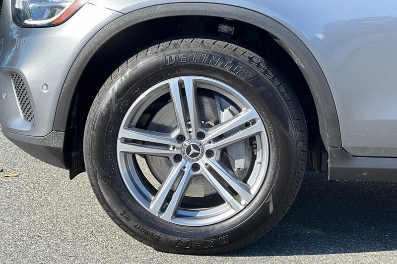 2022 Mercedes-Benz GLC 300Image 32