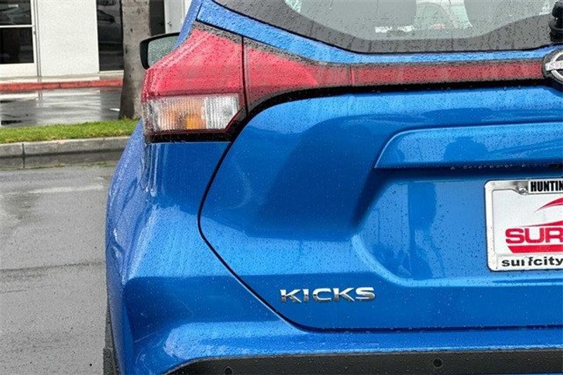 2024 Nissan Kicks S in a Electric Blue Metallic exterior color and Charcoalinterior. BEACH BLVD OF CARS beachblvdofcars.com 