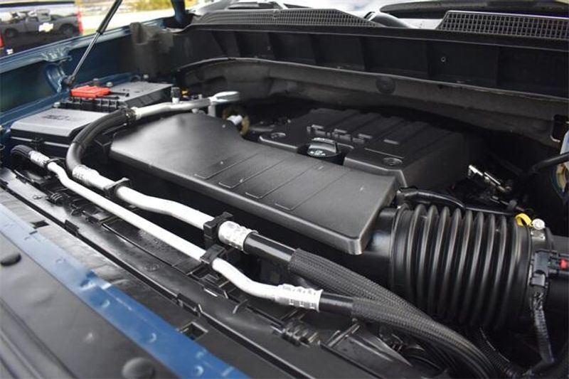 Used 2024 Chevrolet Silverado 1500 LTImage 35