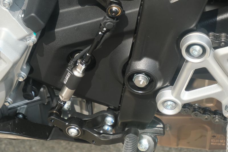 2025 CFMOTO 675 SS NEBULA BLACK Image 21