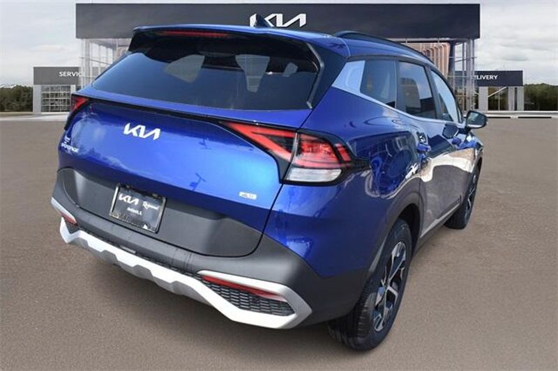 2025 Kia Sportage EXImage 3