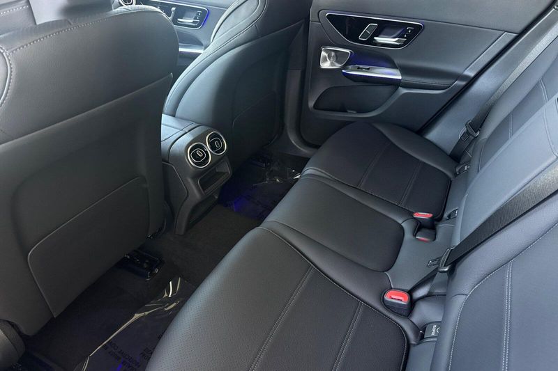 New 2026 Mercedes-Benz GLC-Class GLCGLC 300Image 9