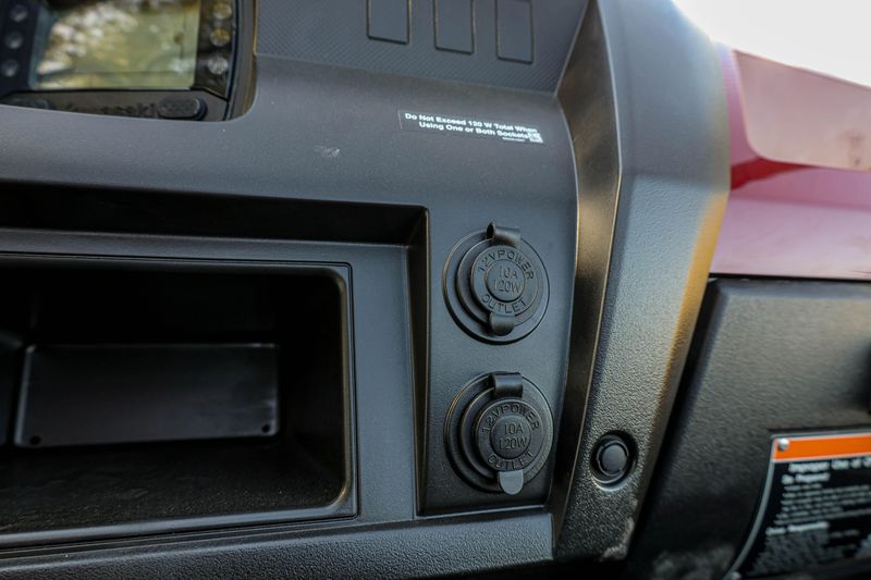 NEW 2026 KAWASAKI MULE PROFXT 820 EPS Image 4