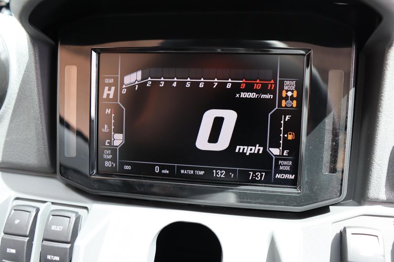 2025 Kawasaki RIDGE CREW HVAC CANDY PERSIMMON RED Image 6