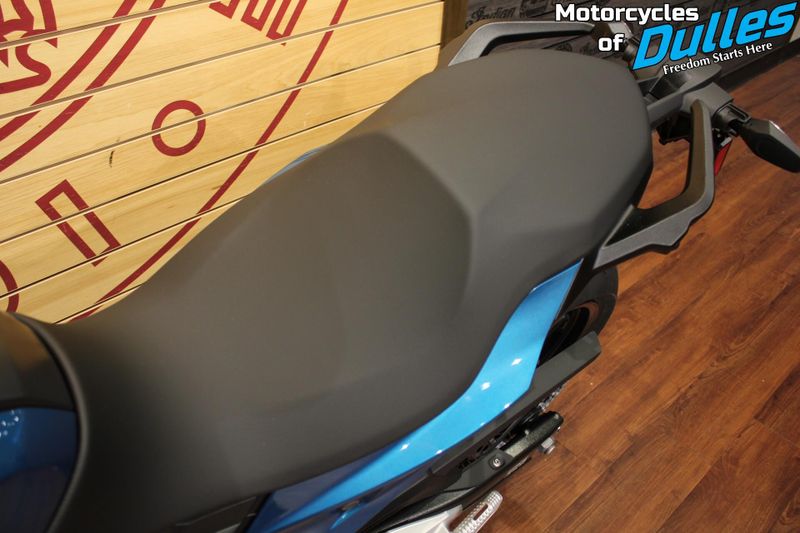 New 2026 BMW F 900 R Image 14