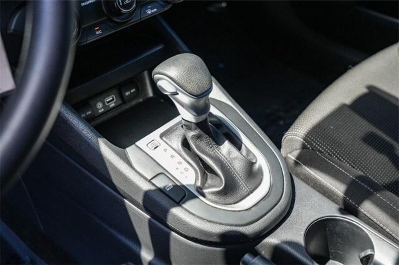 2021 Kia Forte LXSImage 20