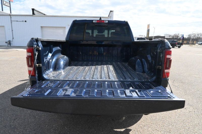 2022 RAM 1500 LaramieImage 9