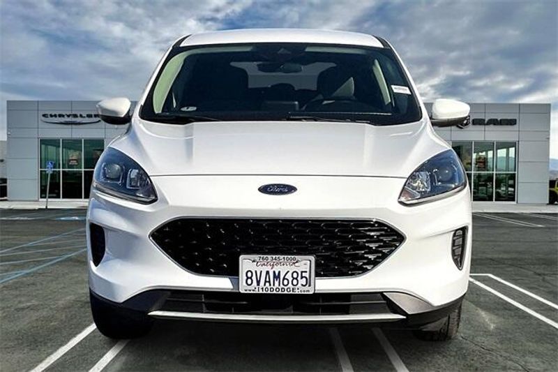 2020 Ford Escape SEImage 2