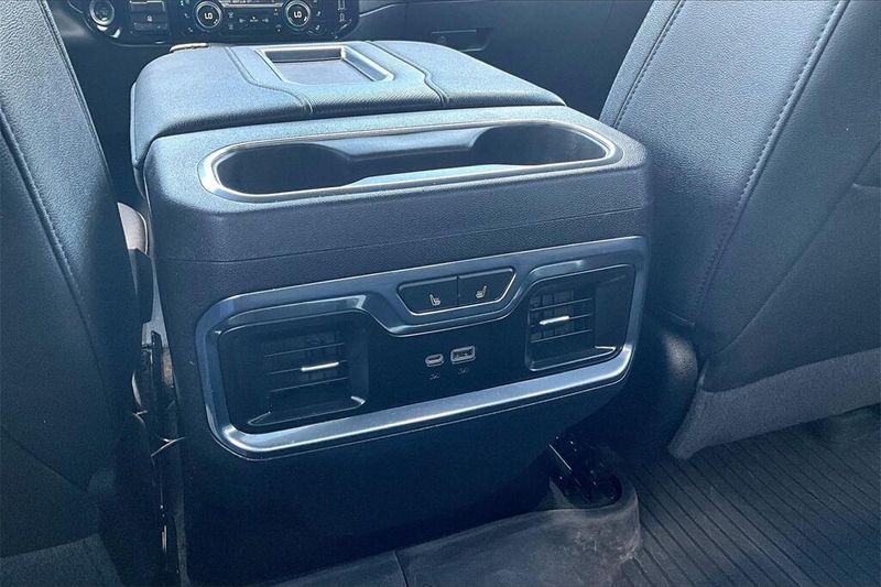 2022 Chevrolet Silverado 1500 LTZ photo 32